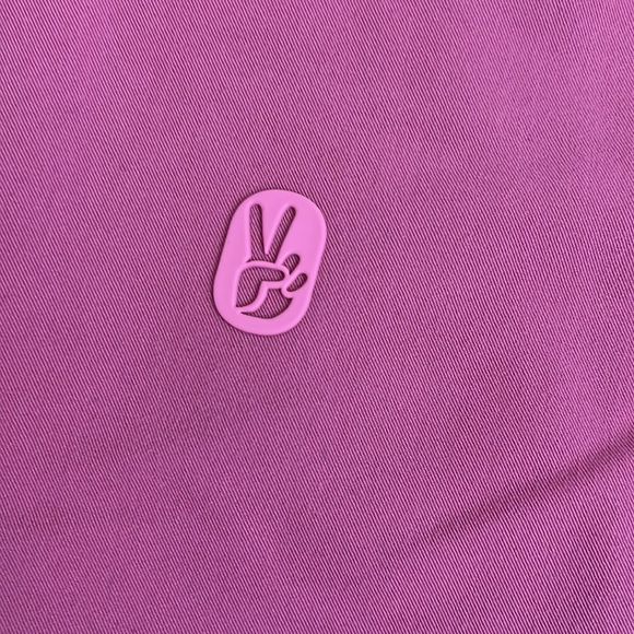 Figs Special Edition Breast Cancer Set XS - Picture 5 of 16